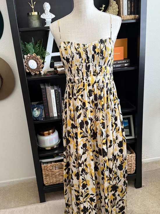 J. Crew Dresses & Skirts - J. Crew Floral Maxi Dress